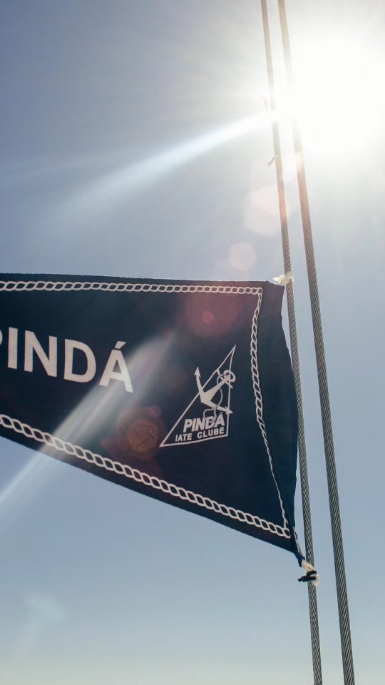 Bandeira do Pindá Iate Clube a bordo